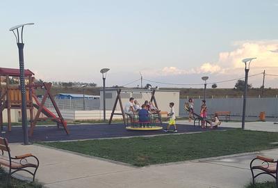 Apartament cu 3 camere decomandat în Central - 1