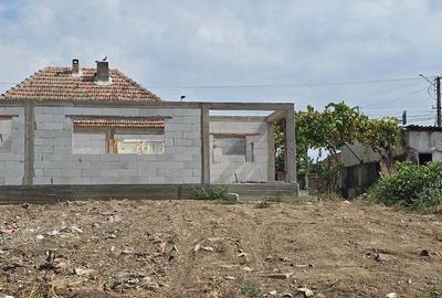 Casă cu 2 camere cu Teren 500 Mp în Vladimirescu - 2