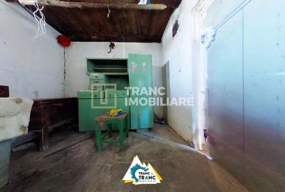 Casă cu 3 camere cu Canalizare în Buteni - 10