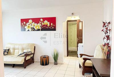 Apartament cu 3 camere decomandat în Nufărul