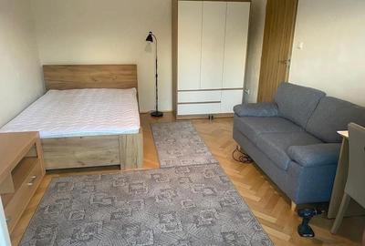 Garsonieră decomandată în Răcădău - 2