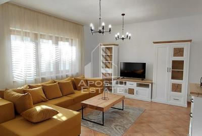 Casă cu 4 camere cu Canalizare în Dumbrăvița - 1