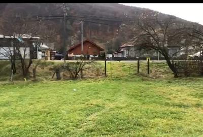 +447449296925 Teren intravilan pe strada principală – Slănic-Moldova, 1.000 mp - 6