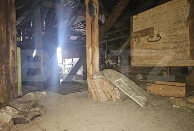 Casă cu 5 camere cu Teren 1850 Mp în Central