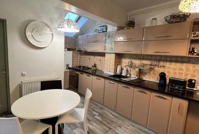 Apartament cu 3 camere semidecomandat, mobilat în Gheorgheni