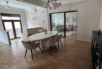 Etajul 1 în vila interbelică.Pozitie unica.Vedere formidabilă! - 3