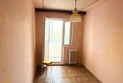 Apartament cu 4 camere nedecomandat în Girocului - 13