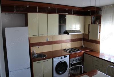 Apartament cu 3 camere decomandat în Unirii Sud - 4