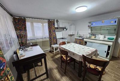 Casa 4 camere, 160 mp, zona Ceta?ii Deva - 1