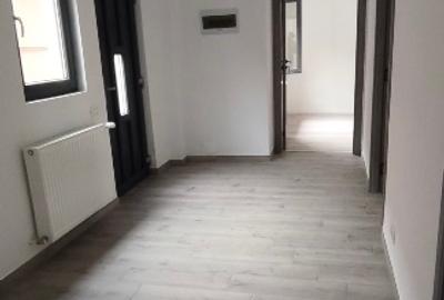 Casă individuală cu 4 camere cu Teren 1200 Mp în Central - 11