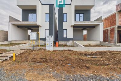 Duplex cu 3 camere cu Canalizare în Giarmata - 1