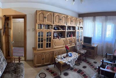 Apartament cu 2 camere semidecomandat în Central - 1