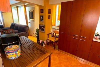 Apartament cu 4 camere semidecomandat, mobilat în Aviației - 14