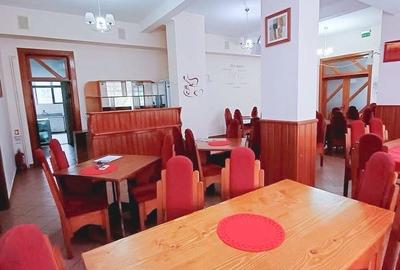 Spațiu comercial, de 250 mp, în Central - 12