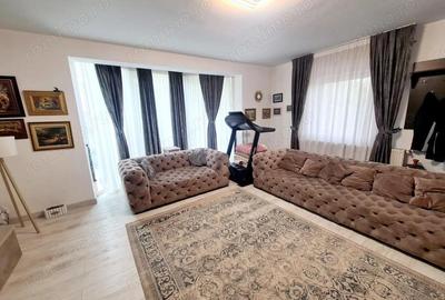 Casă cu 4 camere cu Teren 300 Mp în Goranu