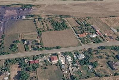 Teren de 8040 mp, în Central - 2