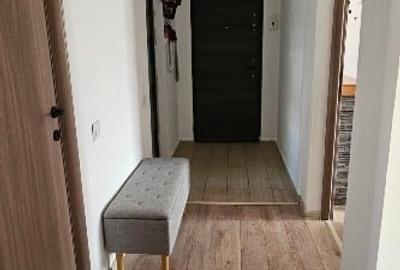 De vanzare apartament cu 3 camere 2 bai intrare Racadau - 9