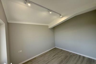 Casă cu 5 camere cu Teren 330 Mp în Central - 2