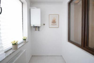 Apartament cu 3 camere decomandat, mobilat în Tractorul - 7