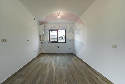 Casă cu 4 camere cu Teren 397 Mp în Tărlungeni - 27