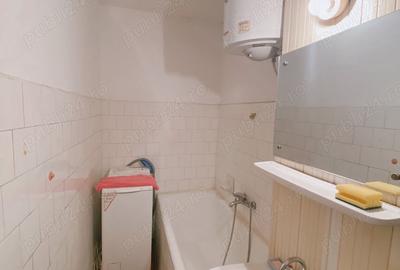 Vand apartament cu 2 camere in Brad - 4
