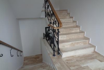 Apartament cu 4 camere in cladire de birouri - 9