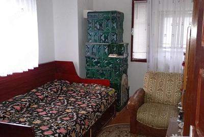 Casă cu 5 camere cu Teren 1370 Mp în Berislăvești - 9