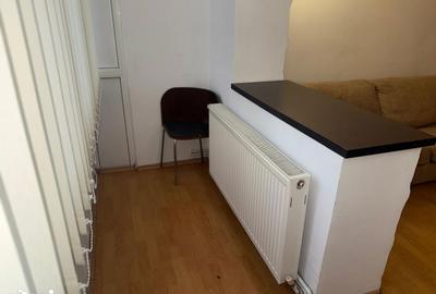 Apartament cu 3 camere în Micro 9 - 19