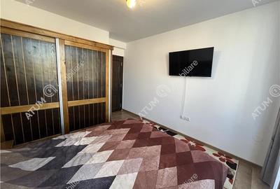 Casa cu 4 camere 2 bai si curte proprie in zona Arhitectilor - 10