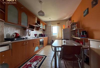 3 camere l 2 bai | 2 balcoane l Garaj l Zorilor - 1