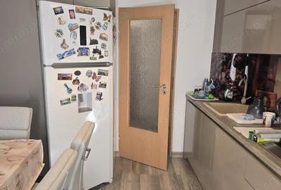Apartament cu 2 camere decomandat în 22 Decembrie - 8