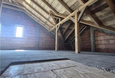 Duplex cu 3 camere cu Canalizare în Moșnița Nouă - 15