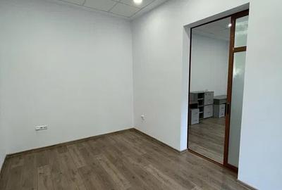 Spatiu de birou central , 80 mp ,ultrafinisat Spatiu de birou central , 80 mp ,ultrafinisat - 5