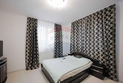 Casa cu piscina ?i garaj de vanzare in Sanmartin, B... - 10