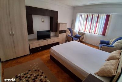 Apartament cu 2 camere decomandat în Albești