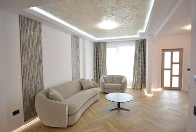 Casă cu 4 camere cu Teren 200 Mp în Rediu
