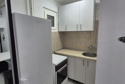 Garsonieră decomandată în Central - 3
