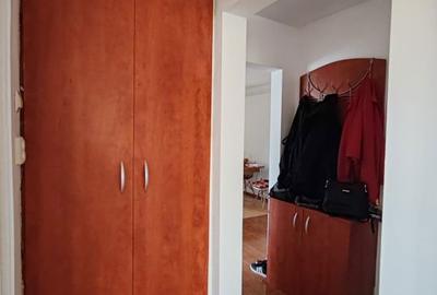 Apartament cu 3 camere decomandat în Traian - 7