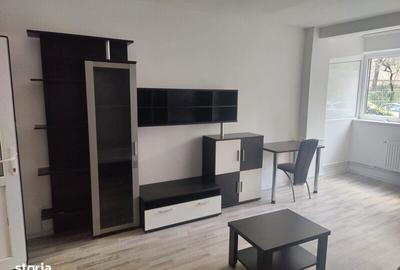 Garsonieră decomandată în Vitan - 4