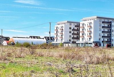 Intrare in Rasnov dinspre Brasov, zona de case noi, teren de 1976mp,  80 euro/mp - 13