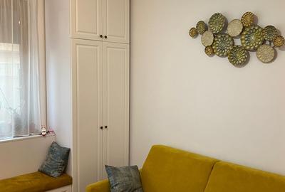 Casă cu 5 camere decomandat cu Canalizare în Central - 11