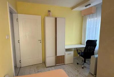 Apartament 3 camere de inchiriat in zona Berceni - 2