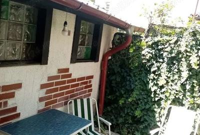 Casa mica de inchiriat Aviatiei 3 camere - 9