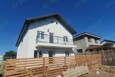 Vila, P+E,120mp utili(60mp nivel),zona excelenta! - 4