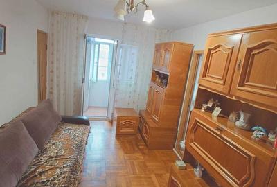 Apartament cu 2 camere semidecomandat în Micro 14 - 4