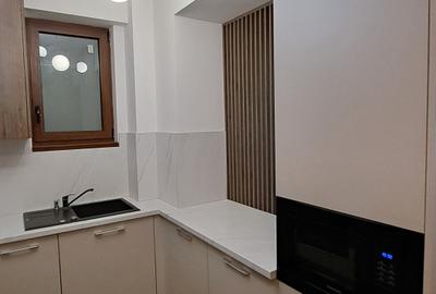 Apartament cu 3 camere semidecomandat, mobilat în 13 Septembrie - 4