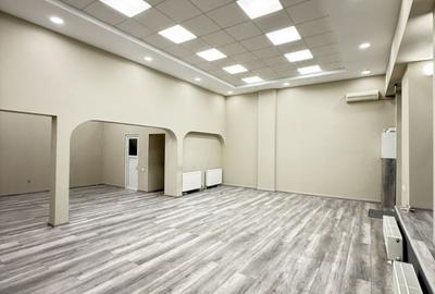 Spațiu comercial, de 165 mp, în Central - 2