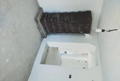 Casă cu 6 camere cu Teren 2135 Mp în Ilteu - 1