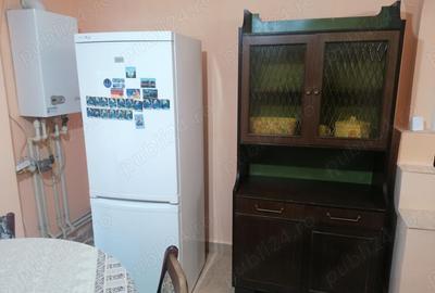 Garsoniera decomandata G. Enescu p 4,40 mp,1250 lei luna. - 2