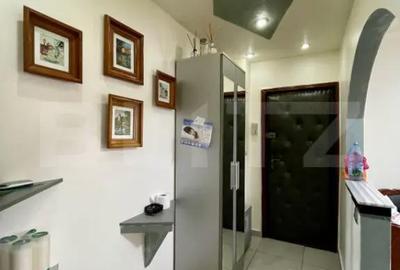 Apartament cu 3 camere semidecomandat, mobilat în Burdujeni - 1